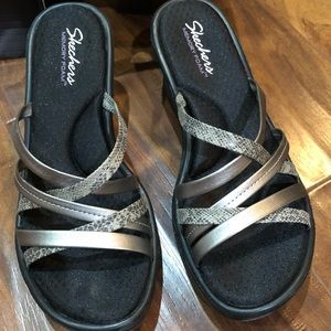 Skechers black and silver strappy wedge sandals, size 8